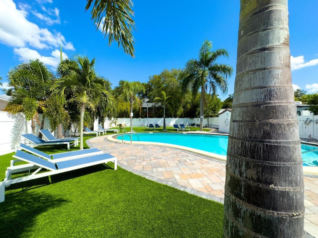 1K Bed Studio Apt With Shared Pool 06 Clearwater Exteriör bild